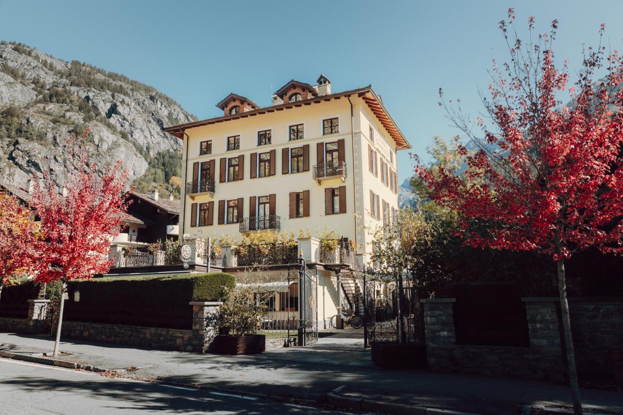 Villa Novecento Romantic Hotel - Estella Hotel Collection & Experience クールマイユール エクステリア 写真