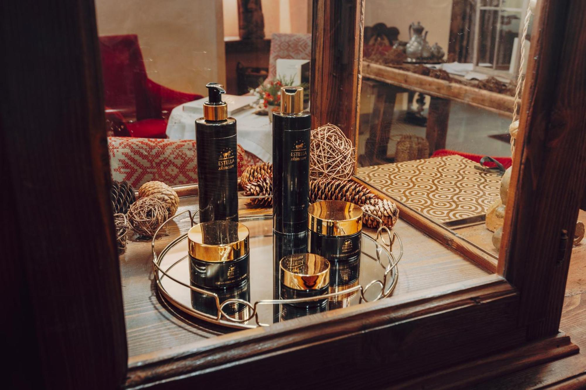 Villa Novecento Romantic Hotel - Estella Hotel Collection & Experience クールマイユール エクステリア 写真