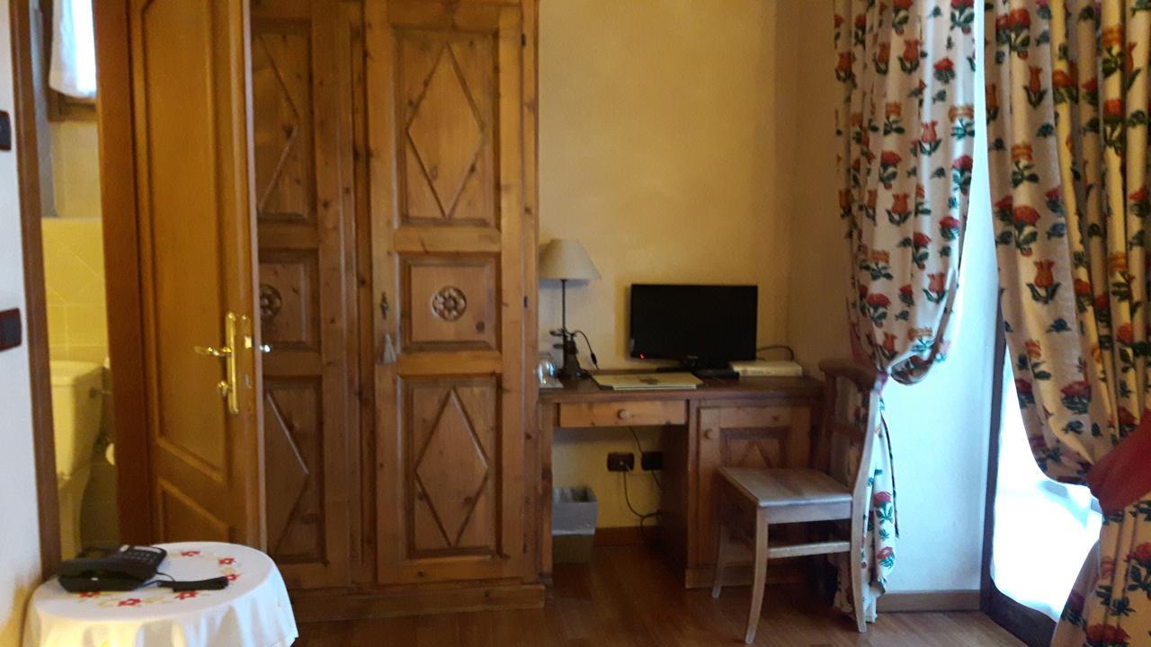 Villa Novecento Romantic Hotel - Estella Hotel Collection & Experience クールマイユール エクステリア 写真